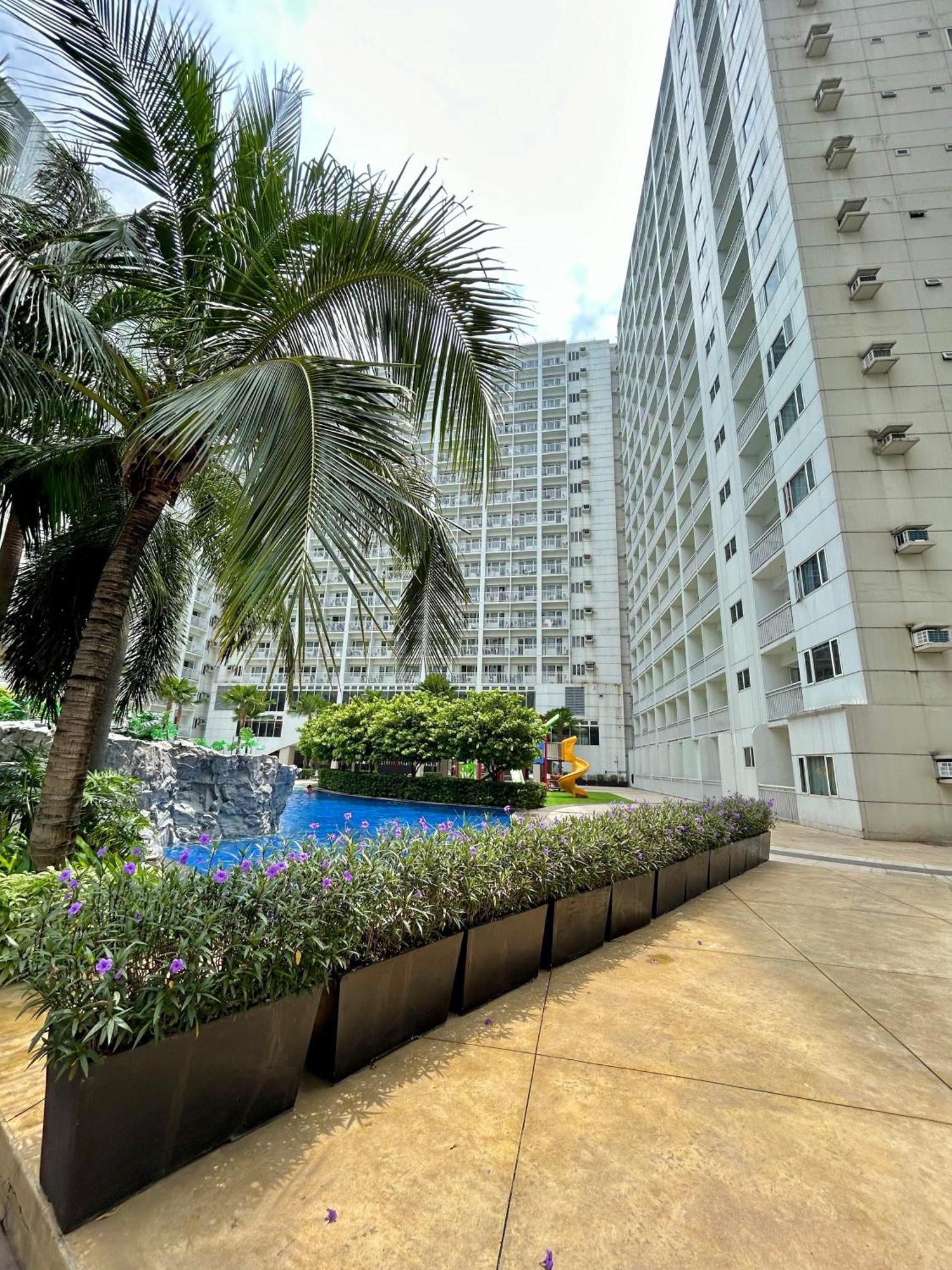 Santiorini At Shore Residences Pasay Exterior foto